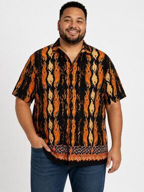 Pineapple Connection Hawaiian Camp Shirt Men's XL Orange Flame Print Button Up